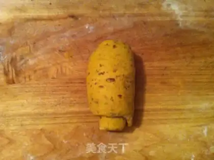 Make Pumpkin red bean toast step 5