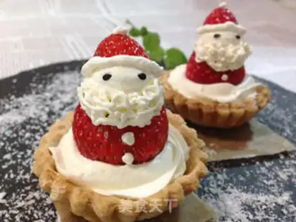 Make Strawberry Santa Tower step 18