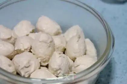 Make Chicken tofu pills with eggplant juice step 16