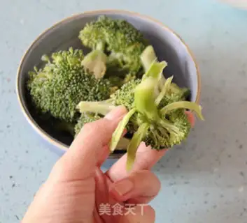Make Chicken tofu pills with eggplant juice step 18