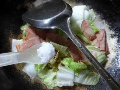 Make Bacon cabbage step 7