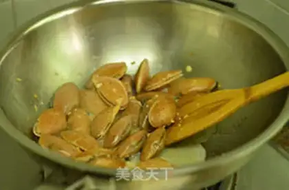 Make Gas clams step 5