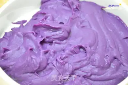 Make Potato grape buns step 2