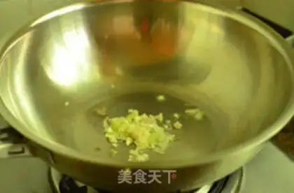 Make Tomato egg soup step 2