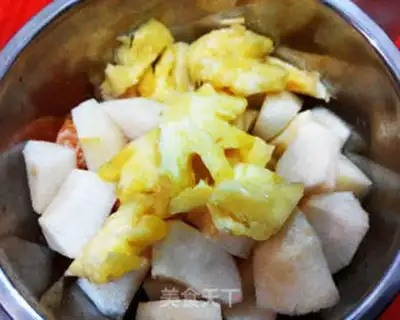 Make Shell fruit salad step 2
