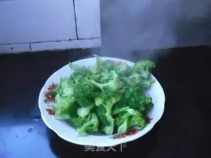 Make Salad orchid step 2