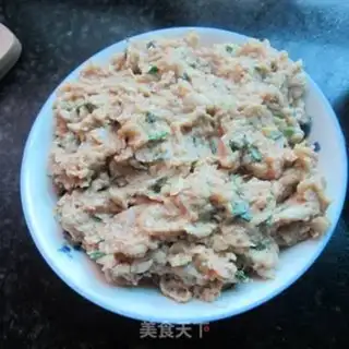 Make Onion pork bun step 3