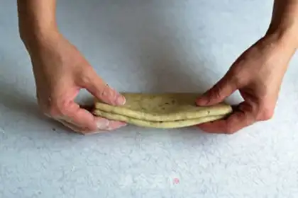 Make Vanilla pretzels step 6