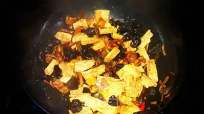 Make Spicy mackerel step 3