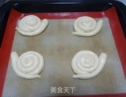 Make Snail casserole bread step 5