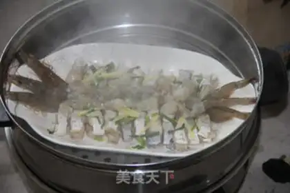 Make Two fresh prawns step 3