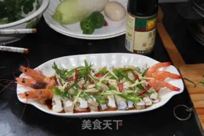 Make Two fresh prawns step 4