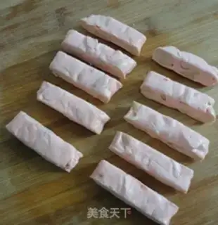 Make Cow Rolling Sugar step 5