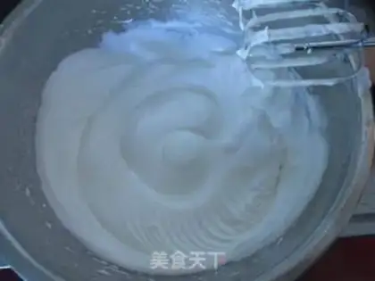 Make Strawberry roll step 6