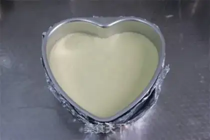 Make Blue cheesy cheesecake step 0