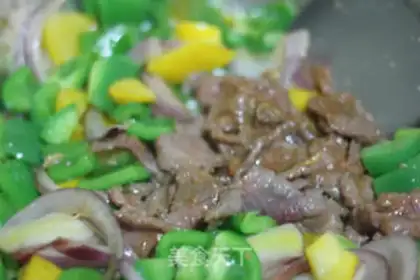 Make Pepper beef step 7