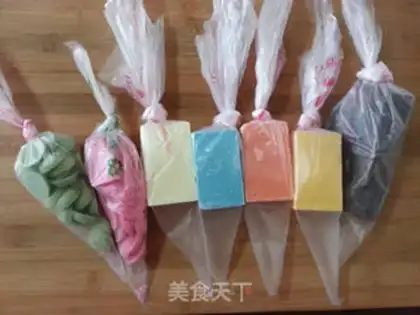 Make Baby chocolate lollipop step 1