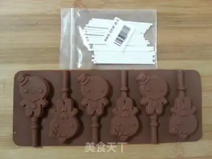 Make Baby chocolate lollipop step 3