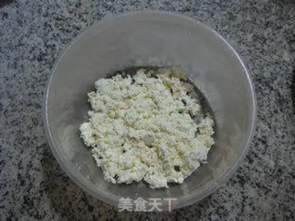 Make Celery tofu eggcake step 1