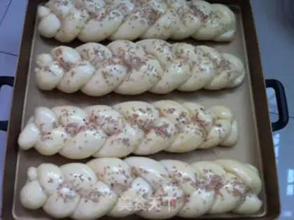 Make Bread with a braid step 10