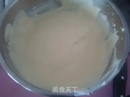 Make Rose sauce and sugar cake step 2