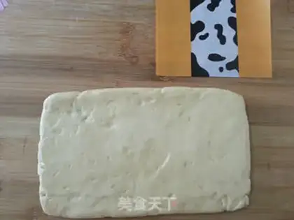 Make Cow Rolling Sugar step 10
