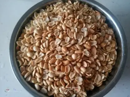 Make Apricot peanuts step 1