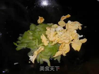 Make Eggs and celery step 5
