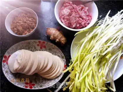 Make Spring Nan Ice Fried Plum step 0