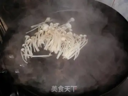 Make Egg fried golden mushrooms step 1