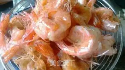 Make Garlic fried shrimp step 1