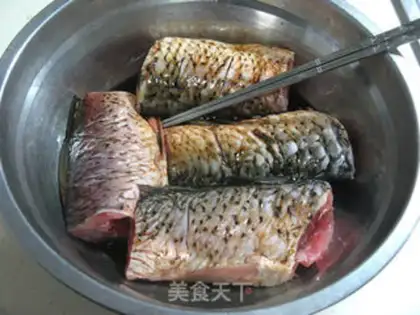 Make Red-burned fish step 1