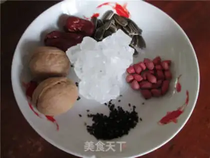 Make Almond tea step 0