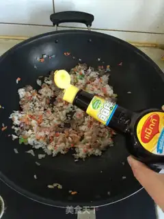 Make Thai sauce and beef rice step 4