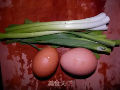 Make Garlic fried eggs step 0