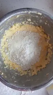 Make Lemon pie step 3