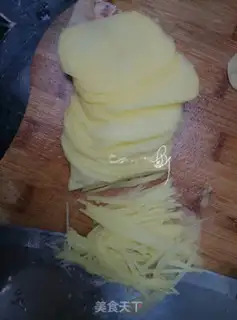 Make Rich, golden shrimp balls step 1