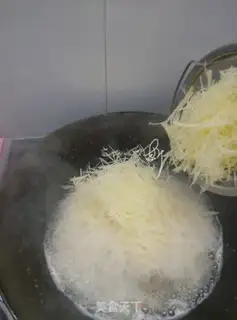 Make Rich, golden shrimp balls step 4