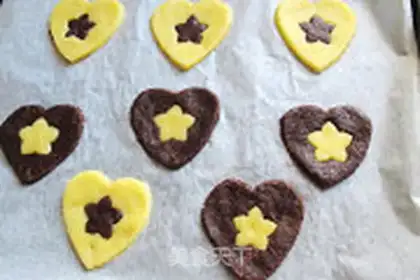 Make Love cookies step 7