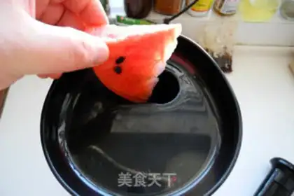 Make Fresh watermelon juice step 3