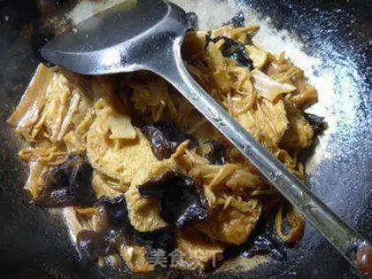 Make Black-mucked ears burning the chicken step 11
