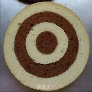 Make Chess birthday cake step 3