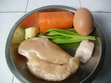 Make Chicken vegetable balls step 0
