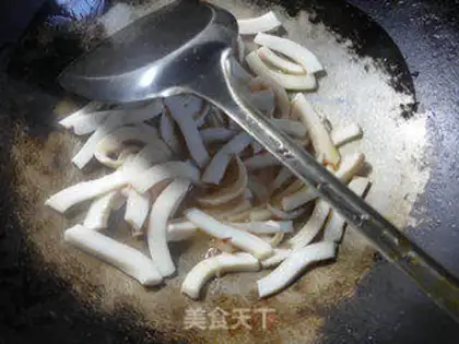 Make Tea mushrooms, fried fish step 6