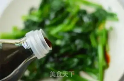 Make Garlic spinach tower step 5