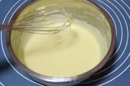 Make Caramel walnut mousse cake step 31