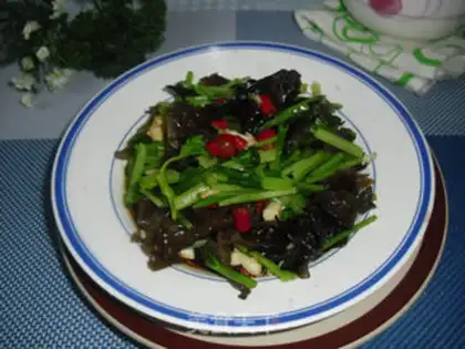 Make Celery mixed with black wood step 7