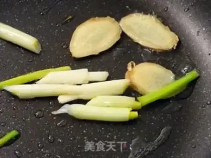 Make Snow pickles and cheesecake step 1
