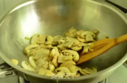 Make Scrambled mushrooms step 6