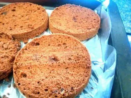 Make Chocolate cake step 5